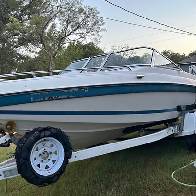 Boat in Cedar Creek