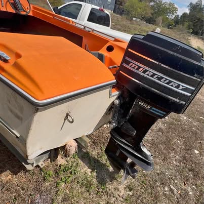 Invader Boat With Trailer