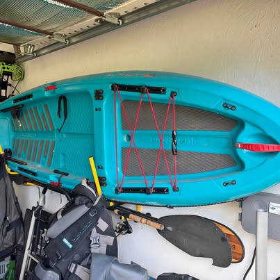 Crescent Ultralite - 10’ Kayak - Garage Kept
