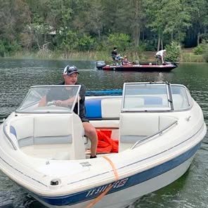 1997 Glastron Stern Drive – Runs Great, Trailer Included
