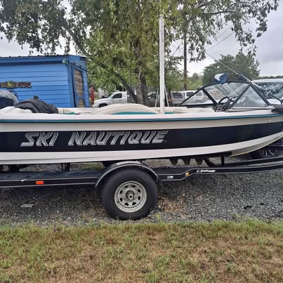 1993 Correct Craft Ski Nautique